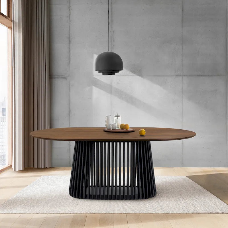 Table à manger ovale en bois massif de 79 po avec piètement central à lattes | 7 places