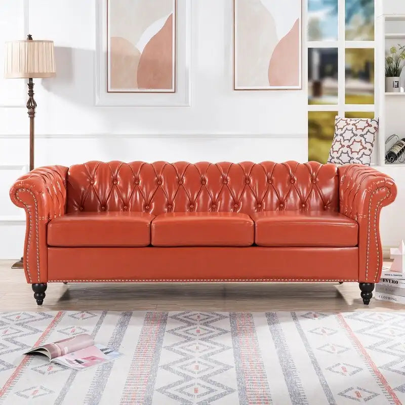 Canapé 3 places Chesterfield de 215 cm avec accoudoirs arrondis, capitonnage et clous décoratifs